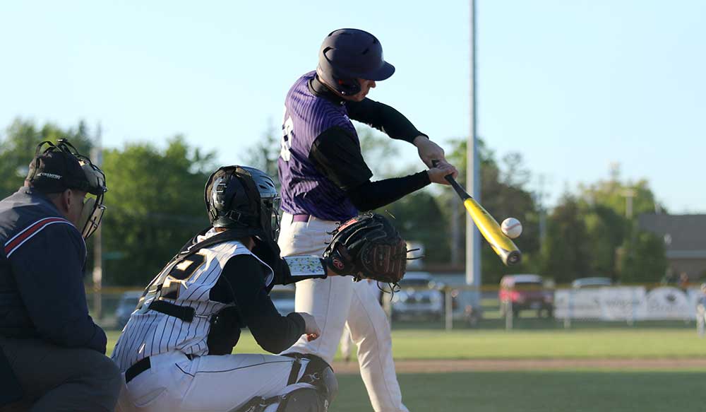 baseball bat swing rotator cuff