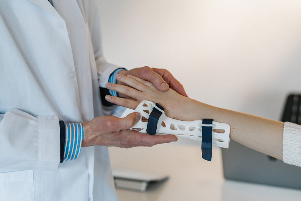 What Type of Doctor to See for Wrist Pain - Heiden Orthopedics