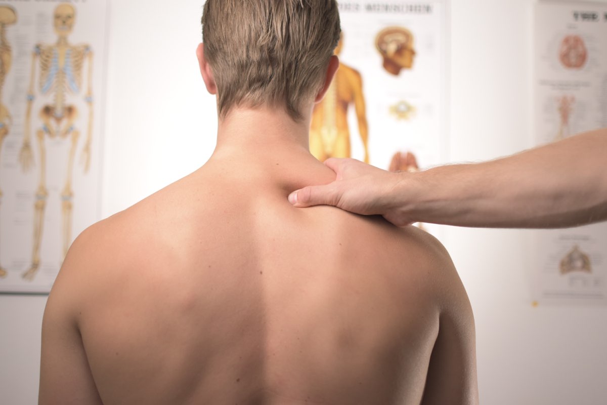 Treating A Frozen Shoulder Through Massage Therapy